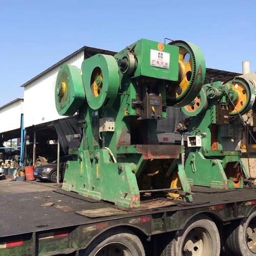 佛山整廠(chǎng)機(jī)械設(shè)備回收 佛山回收倒閉工廠(chǎng)機(jī)械 收購(gòu)倒閉企業(yè) 拆廠(chǎng)房